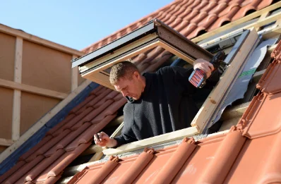 Pose de fenêtres de toit Velux à Porcaro